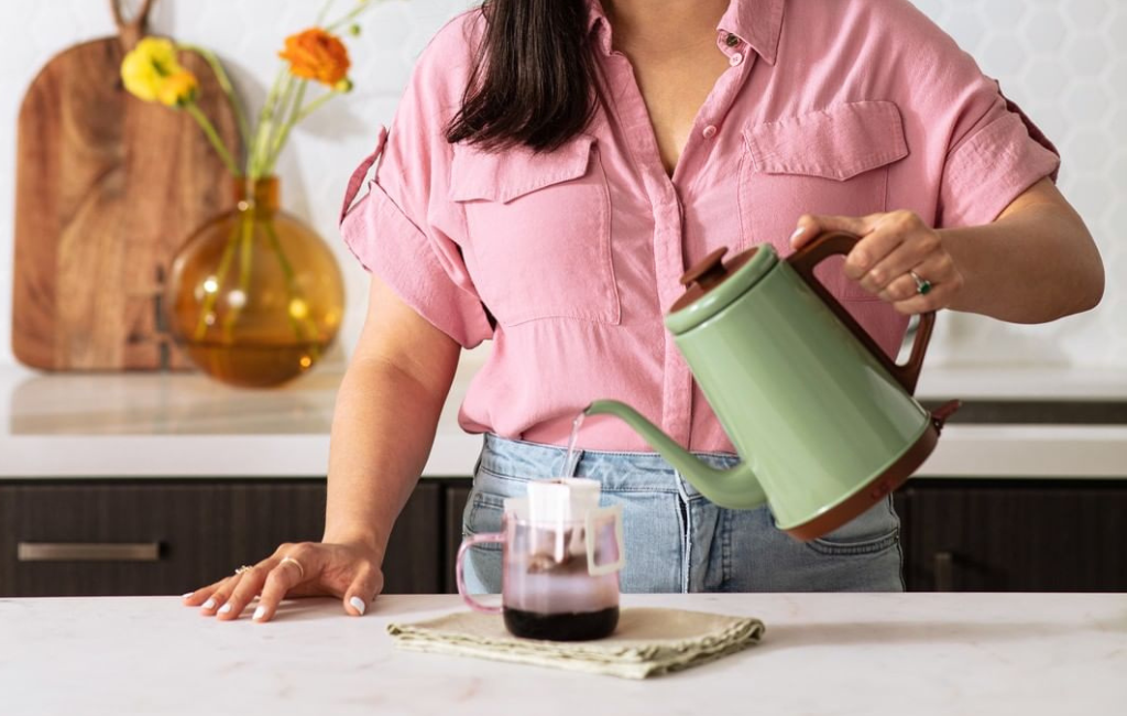 making a copper cow coffee pour over