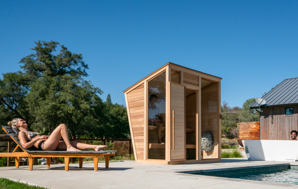 outdoor pool and sauna