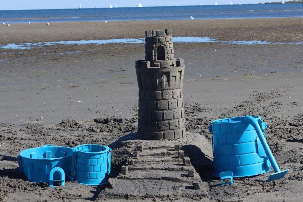 building sandcastle with create a castle