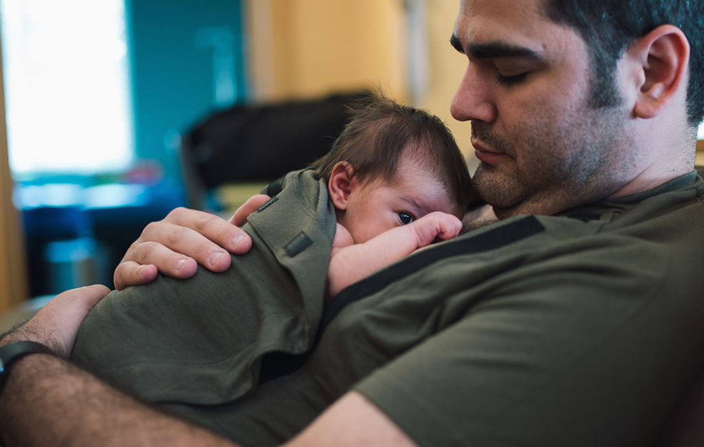 dad-wearing-dadware-bondaroo-shirt