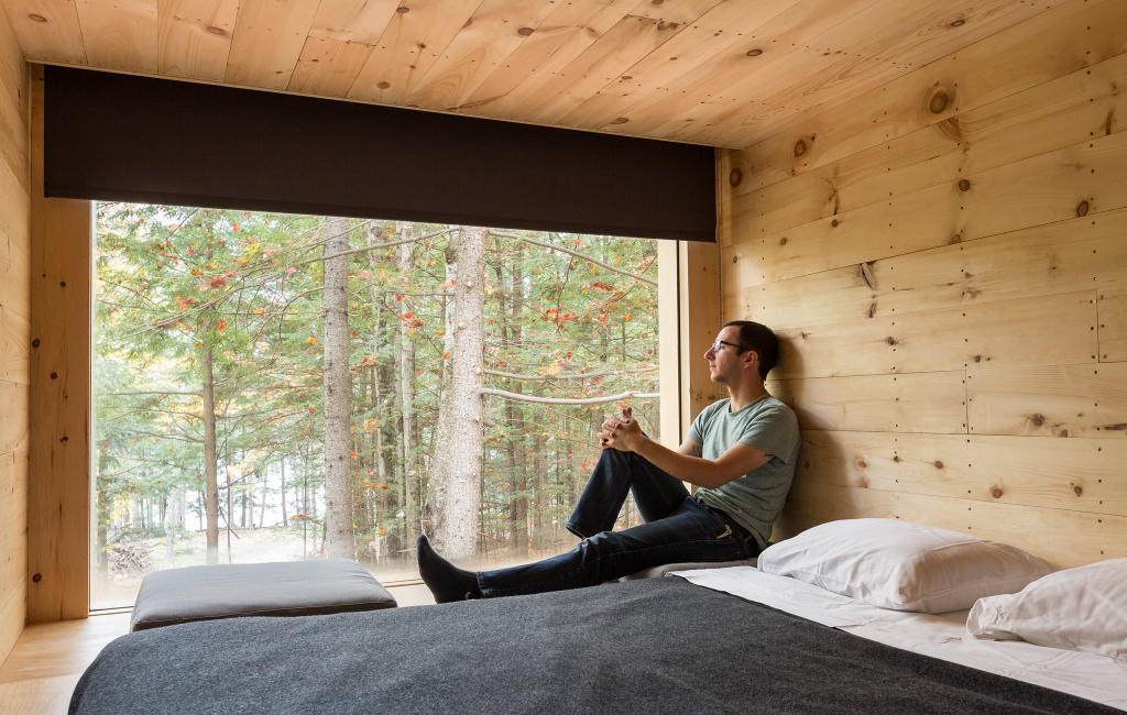 man-cabin-bed