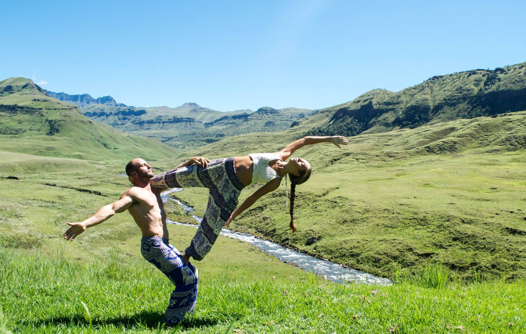 couple doing yoga