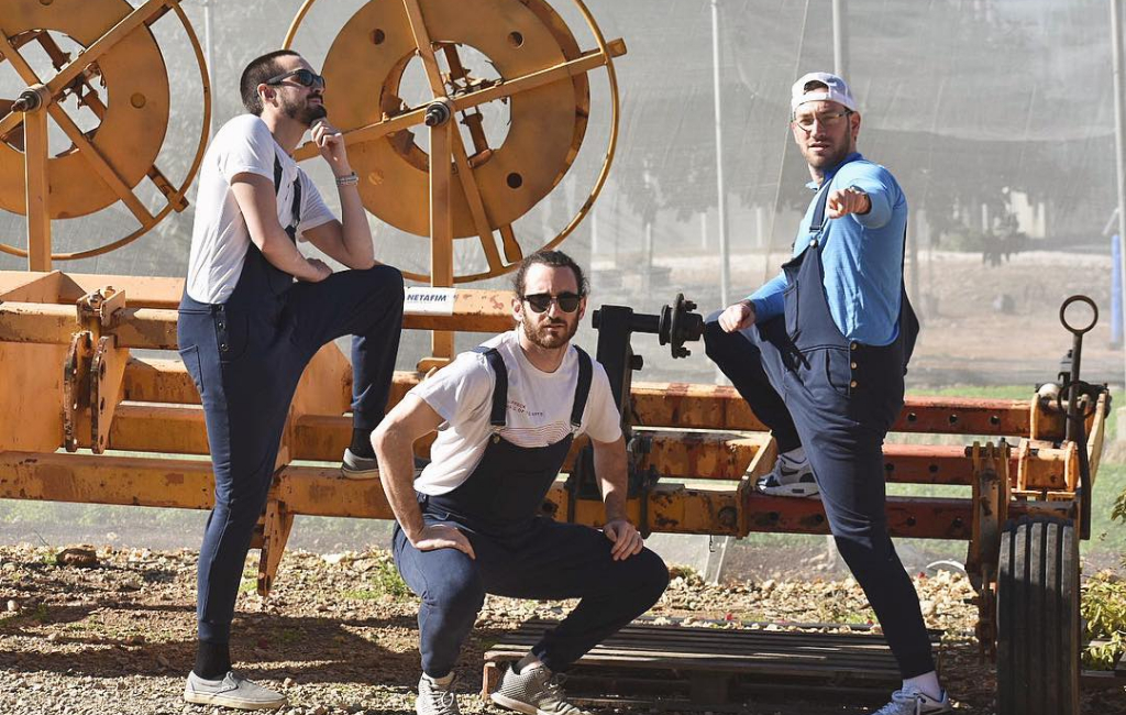 men in swoveralls