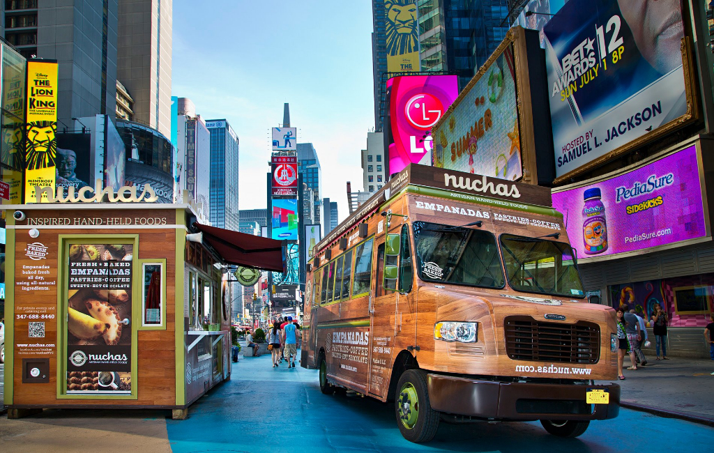 Nuchas food truck