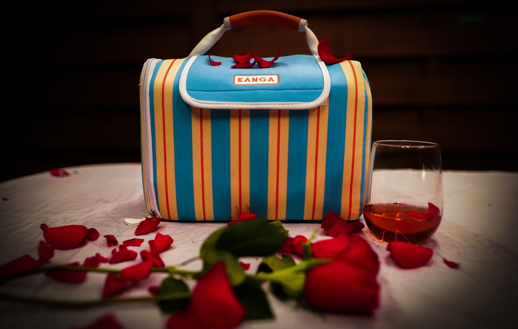 Kanga cooler and roses