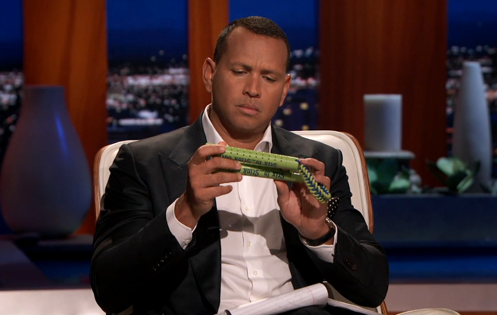 alex-rodriguez-checking-out-glovestix