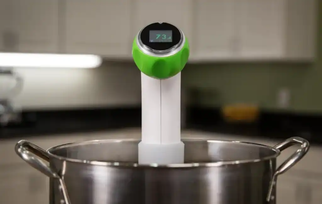 nomiku-sous-vide-product