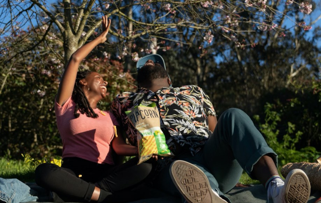 couple-enjoying-outside