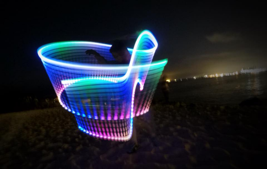 playing-with-light-on-beach