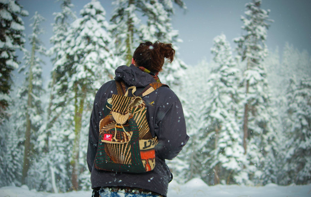 wearing-taaluma-backpack-winter