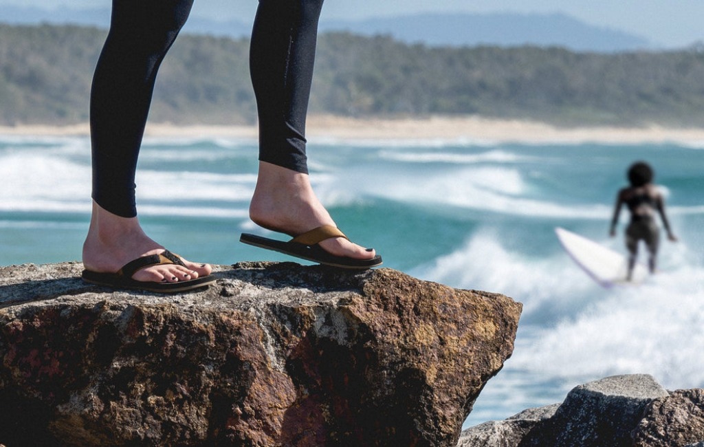 combat-flip-flops-for-women