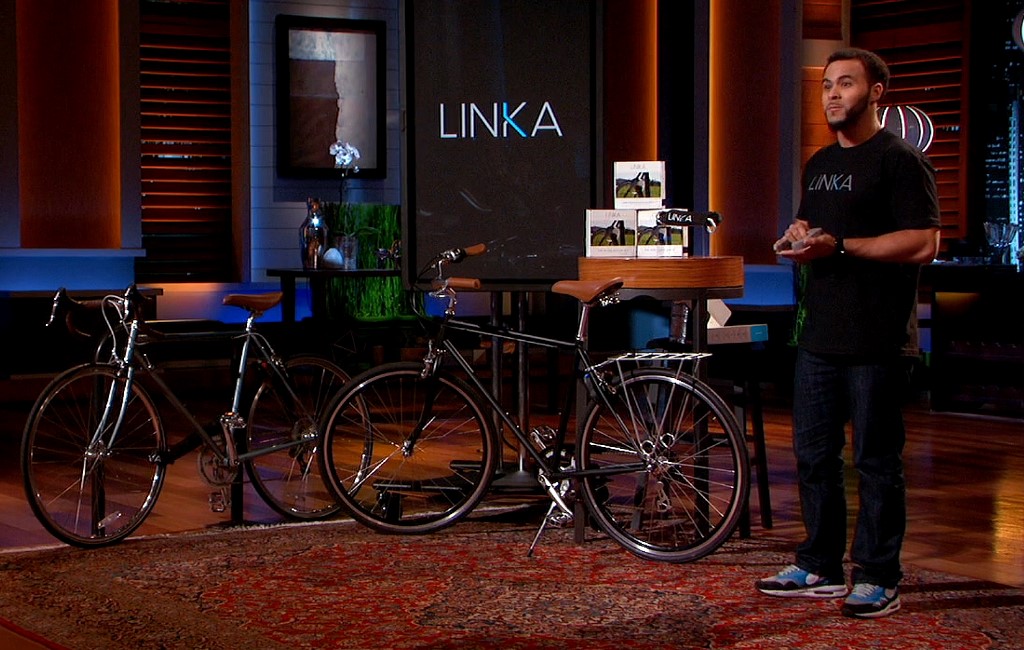 founder-of-linka-pitching-on-shark-tank