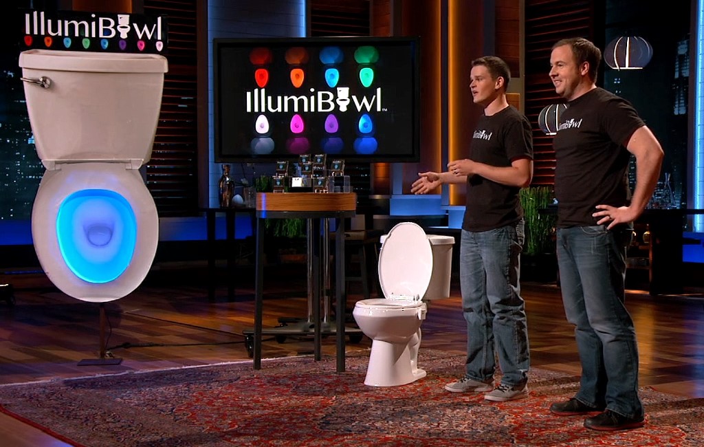 founders-of-illumibowl-pitching-on-shark-tank