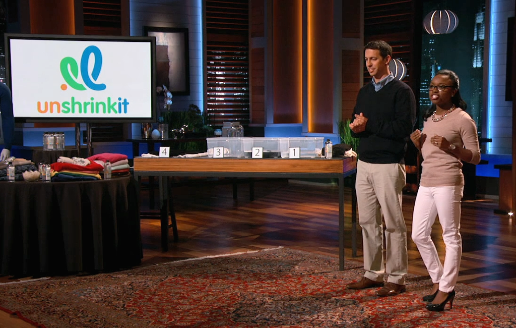 founders-of-unshrinkit-pitching-on-shark-tank