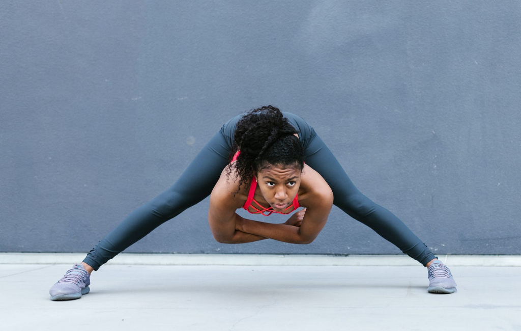 woman-doing-exercise