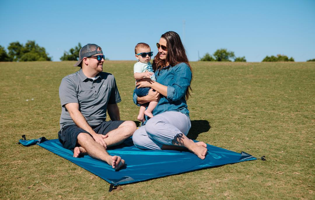 family-sitting-outside