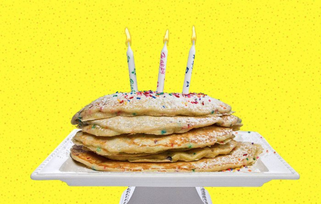 birthday-pancakes