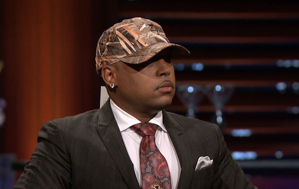 daymond-wearing-muddy-water-camo-hat