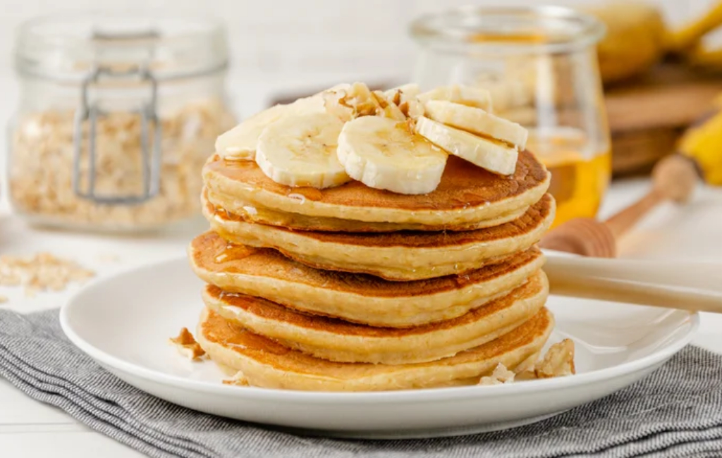 pancakes-with-bananas