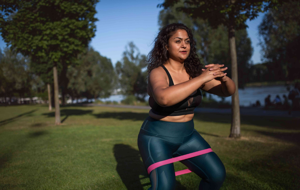 woman-workout-outside