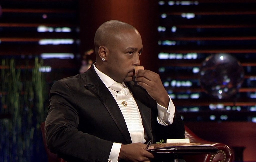 daymond-holding-you-smell-soap