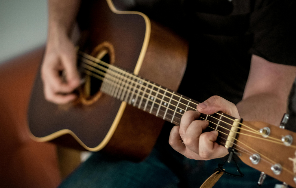 man-playing-guitar