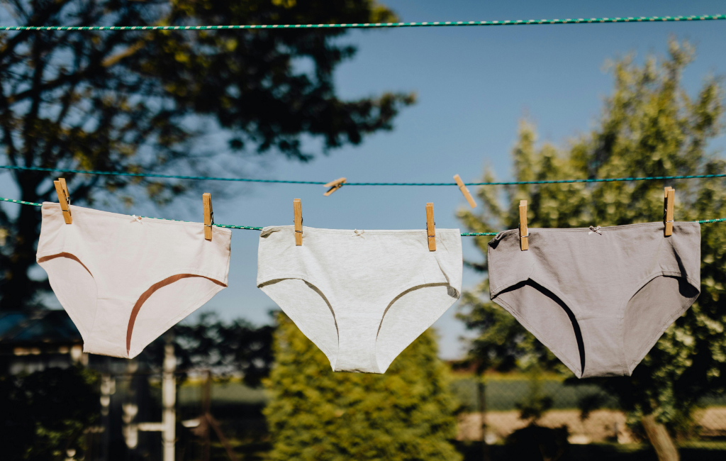 underwear-drying-on-sun