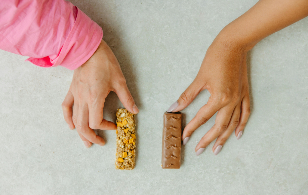 granola-vs-chocolate-bar