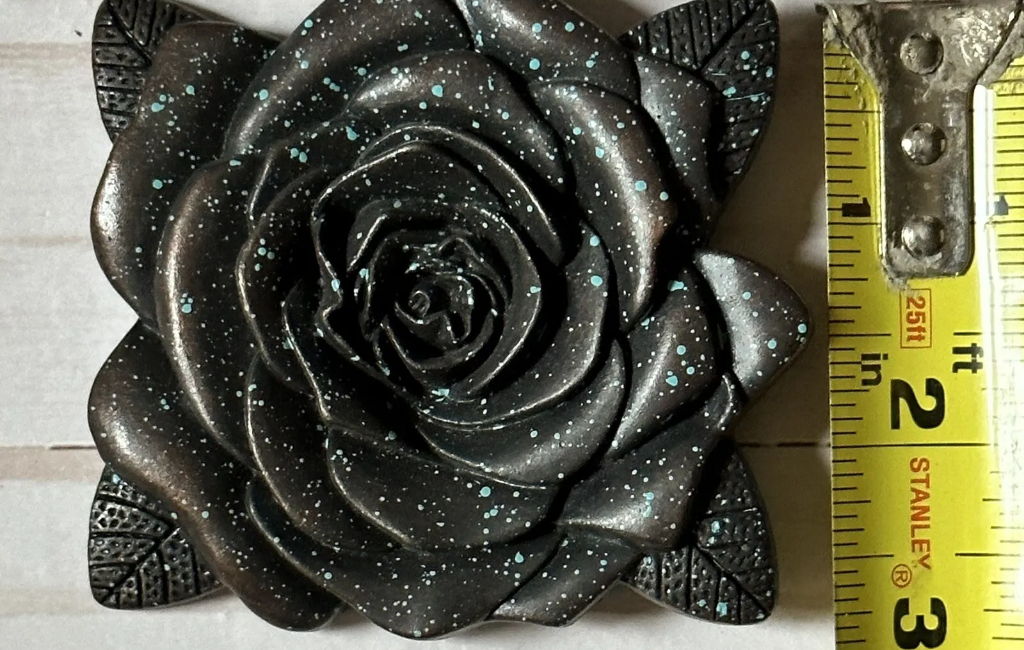 rose-flower-metal-buckle